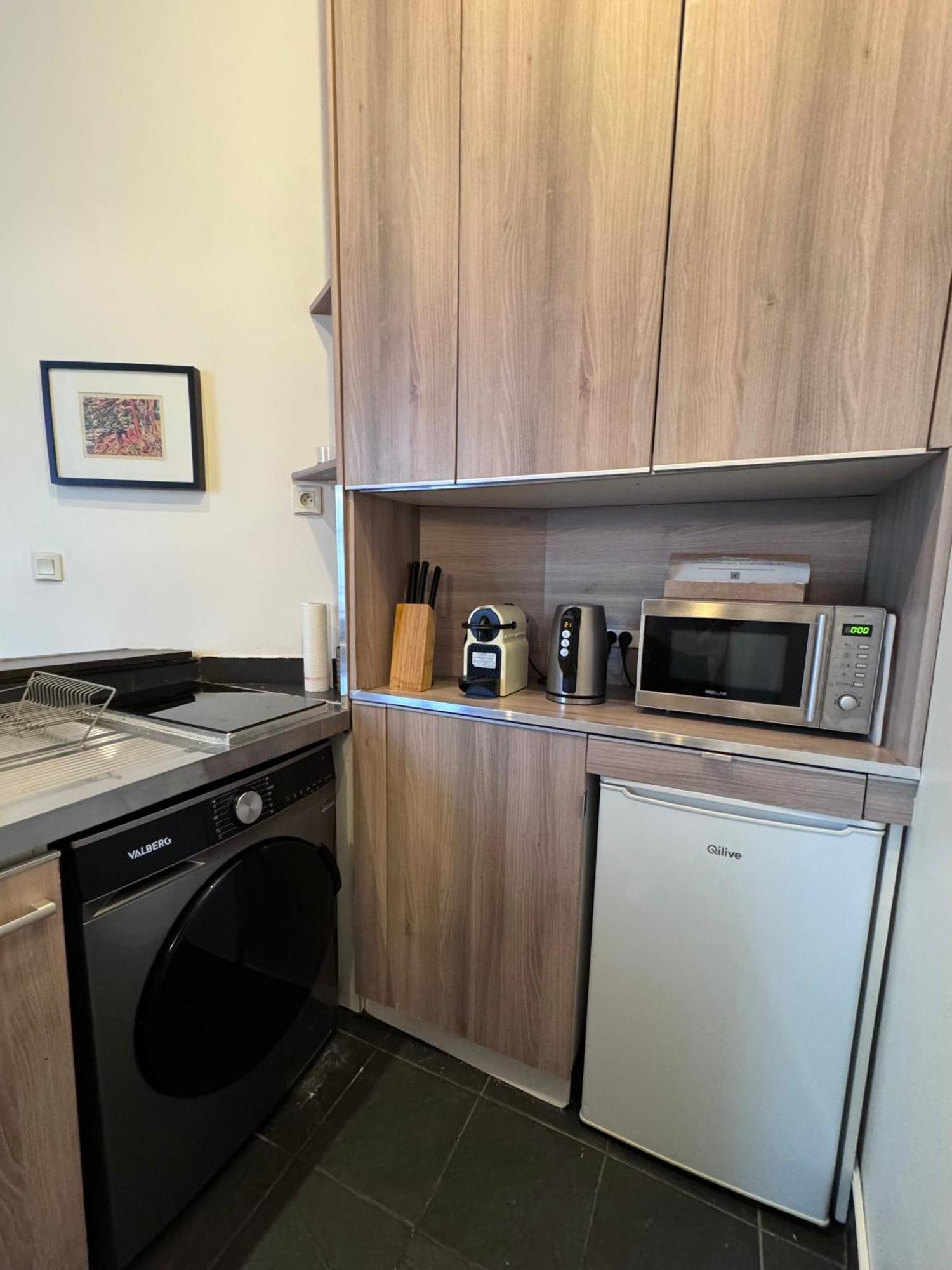 Appartement Typique Parisien Au Coeur Du Marais Dış mekan fotoğraf
